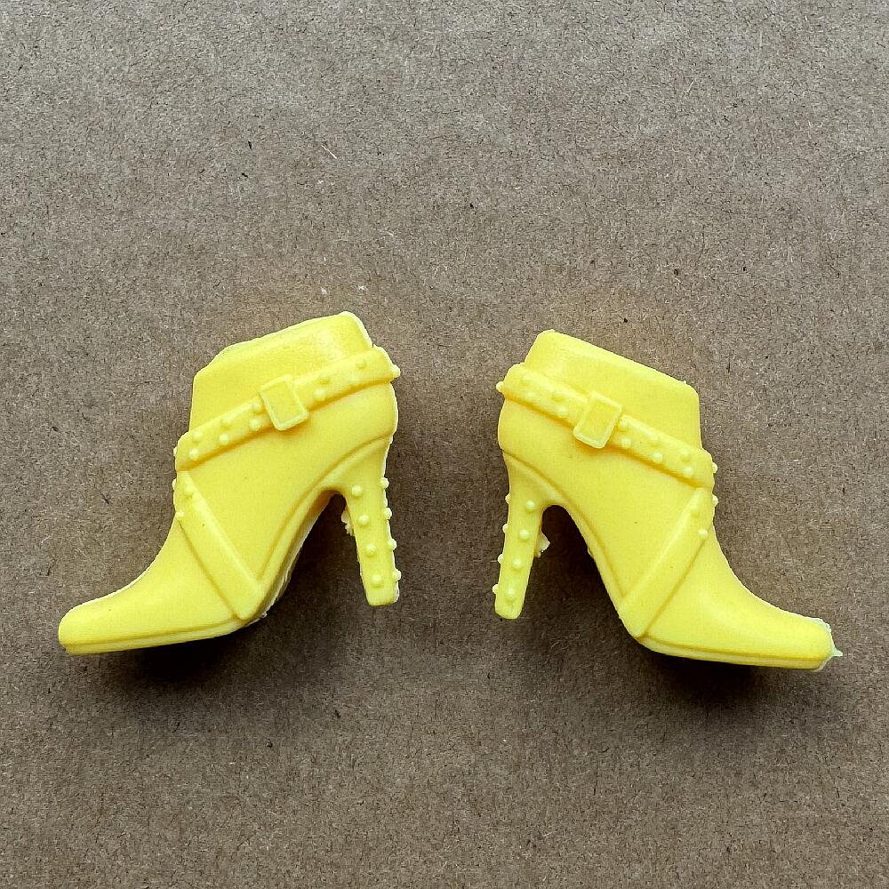 1/6 Maßstab Vintage High Heels – Vintage Collectible Barbies Bewertung und Preis